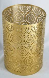 Metal <b>Lantern</b> <b>Set</b> Round Black Gold Lattice Design Heat Resistant Durable Eco-Friendly Christmas Home Decoration - Product Image 2