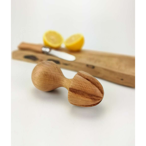 Presse-citron en bois de haute qualité avec poignée confortable, outil manuel pour jus d'agrumes, disponible en gros - Product Image 2