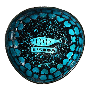 Cuenco de Coco con Incrustaciones de Abulón Brillante - Laca Pulida - Regalo Artesanal de Vietnam - Product Image 1