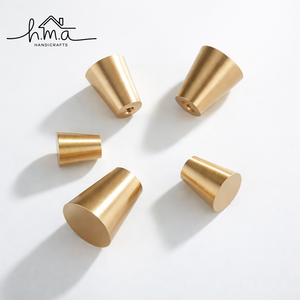 Pomo de Gabinete Moderno en Forma de Cono de Latón Sólido con Acabado Dorado, Pomo para Cajón de Cocina, Armario, Muebles y Herrajes - Product Image 1