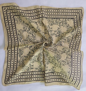 Pañuelos al por mayor con estampado de bloques, hechos a mano, ecológicos y suaves, 100% algodón, bufandas con estampado indio, regalo boutique para ella - Product Image 1