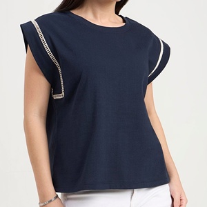 T-shirt décontracté pour femme en coton bleu marine, col rond, manches courtes, coupe classique, en jersey bouclette à sequins, couleur unie, tricoté - Product Image 1
