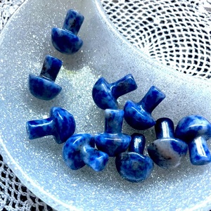 Sculpture de champignon en sodalite naturelle, cristal de guérison en sodalite bleue pour la méditation Reiki, décoration Feng Shui, vente en gros - Product Image 4