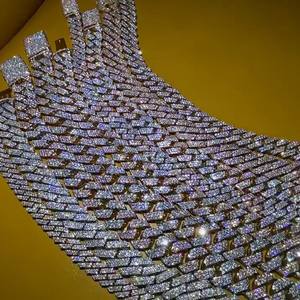 Chaîne cubaine Iced Out, Chaîne cubaine en moissanite, Collier cubain en diamant, Chaîne cubaine Hip Hop, Chaîne cubaine micro-pavée - Product Image 1