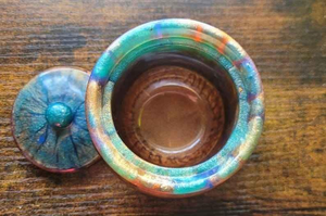 Fabricant de pots en résine personnalisés avec couvercle, conteneur de rangement décoratif, commande en gros OEM - Product Image 3