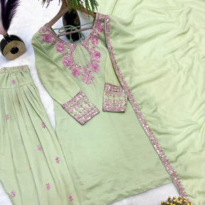 Traje Salwar Farshi de Rayón, Algodón y Seda con Bordado de Lentejuelas Multicolor y Trabajo Zari, Completamente Cosido, Ropa Étnica Festiva - Product Image 1