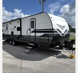 รถพ่วงแคมป์ปิ้งรักษ์โลก ออกแบบมาเพื่อการตั้งแคมป์อย่างยั่งยืน พร้อมพลังงานแสงอาทิตย์ ตัวถังน้ำหนักเบา และพื้นที่ใช้สอยที่มีประสิทธิภาพ - Product Image 6