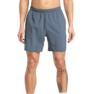 กางเกงขาสั้นออกกำลังกายทรงสลิมฟิต 7 นิ้ว ระบายอากาศได้ดี สีไทเทเนียมบลู สำหรับผู้ชาย - Product Image 1