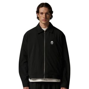 Veste technique zippée pour homme en noir avec un design moderne, tissu de haute qualité, détail de fermeture éclair élégant et coupe confortable - Product Image 5