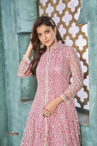 Traje Anarkali Moderno Bordado y Semisellado para Fiestas, Bodas y Diwali - Product Image 2