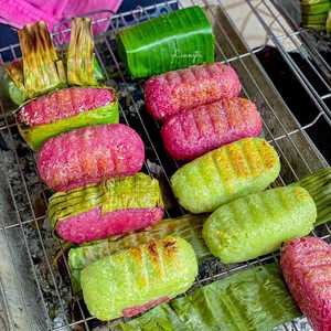 ขนมข้าวเหนียวกล้วยเวียดนามแช่แข็ง – ขนมย่างแบบดั้งเดิมเวียดนาม (ชูอิ เนป นูง) - Product Image 1