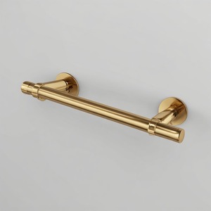 Porte-serviettes mural double barre de qualité supérieure, conçu pour les salles de bain modernes, offrant une construction durable et un design élégant et contemporain. - Product Image 6