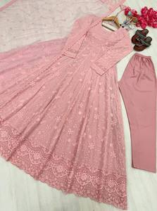 ชุดสาหรี่กะมีซแบบดั้งเดิมสำหรับผู้หญิง สีชมพู ปักลายยาวถึงพื้น ผ้าเรยอน ชุดแต่งงาน ชุดพื้นเมืองอินเดีย ปากีสถาน - Product Image 5