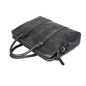 Maletín profesional de cuero para portátil con múltiples compartimentos de almacenamiento a precio de mayoreo - Product Image 4