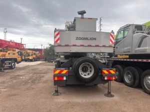 Grue sur camion ZOOMLION ZTC350H562 de 35 tonnes d'occasion 2022 – Équipement de levage mobile hydraulique haute performance - Product Image 2
