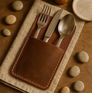 Étui à couverts moderne en cuir, non pliable, pour cuillère, fourchette et couteau, organisateur de couverts réutilisable, rangement minimaliste - Product Image 6