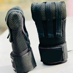 Bandages de boxe personnalisés antichoc à boucle rapide, enveloppement compressif respirant et écologique, gants intérieurs de boxe à enroulement rapide - Product Image 1
