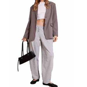 Blazer ample et décontracté pour femme, coupe ajustée, idéal pour le bureau, avec fentes latérales, tenue décontractée pour sororité, fabrication sur mesure en gros OEM - Product Image 1
