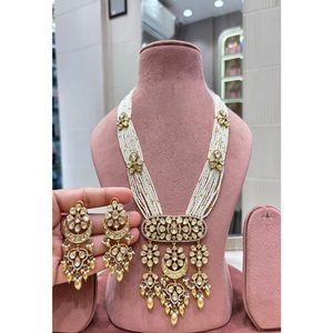 Juego de Collar y Aretes de Moissanita Doble Chapado en Oro de Primera Calidad, Regalo de Aniversario de Boda para Mujer - Product Image 2