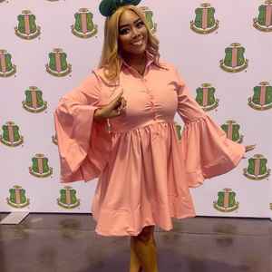 Robe boutonnée en popeline rose pour femme, manches longues évasées, ourlet évasé, tenue décontractée chic, mode boutique, tenue de soirée - Product Image 4