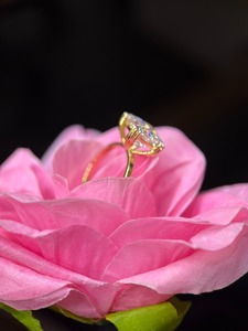 Bague en or blanc élégante de qualité supérieure avec diamants certifiés IGI, diamants taille radiant en rhodium, pour usage quotidien, cadeau de mariage de luxe, spécial - Product Image 6