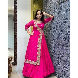 Hermoso vestido de noche de trabajo de papel de aluminio para fiestas Vestido elegante para mujer - Product Image 6