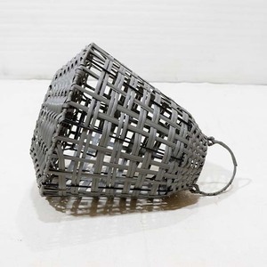 Portavelas de Plástico Resistente a la Intemperie con Diseño de Cono y Tejido de Rejilla Gris, de Primera Calidad - Product Image 3