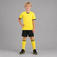 Ensemble T-shirt et Short Séchage Rapide Multi-Sports pour Club Scolaire 2627 – Vente en Gros, Personnalisable, Design Gilet Gratuit, Meilleur Prix pour Jeunes Enfants