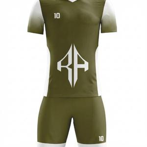 Uniforme de Fútbol Verde Oliva de Moda para Hombre con Estampado Sublimado y Logotipo Blanco, 100% Poliéster, Manga Corta - Product Image 6