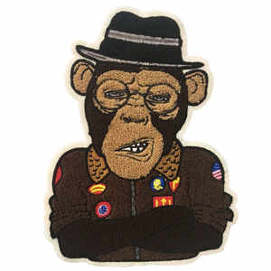 Patchs brodés en chenille tendance 2026 avec bordure adhésive et support thermocollant durable pour vêtements streetwear - Product Image 3