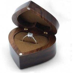 Hot Selling Luxury Wooden Hexagonal <b>Ring</b> <b>Box</b> Handmade Wedding <b>Proposal</b> <b>Box</b> Rustic Design Engraving Acacia Wood Jewelry Storage - Product Image 2