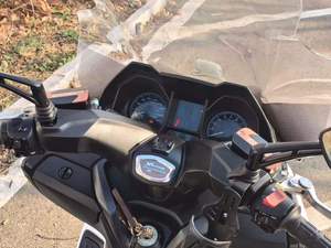Offres abordables : Scooter Maxi CT250 250CC d'occasion - EFI, confortable, refroidissement liquide, 120 km/h, pour usage quotidien, scooters à essence prêts à être expédiés - Product Image 5