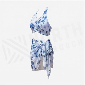 Ensemble tankini 2 pièces à imprimé floral pour femme, haut dos croisé et jupe portefeuille, maillot de bain extensible - Product Image 3