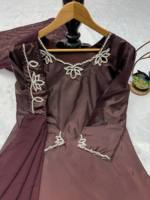 Salwar Kameez Premium de Seda Marrón para Fiestas de Invierno |   Traje Étnico con Detalles de Perlas para Mujer, Sin Arrugas y de Secado Rápido