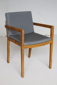 Silla de Comedor Urbana con Estructura de Madera de Teca Sólida y Asiento Tapizado para Uso Doméstico en el Comedor - Product Image 3