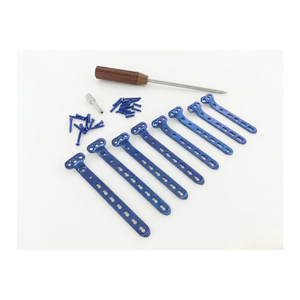 Plaque tibiale médiale proximale à verrouillage en titane de qualité supérieure 4,5/5,0 mm D/G et vis de verrouillage – Kit de 104 pièces pour orthopédie et fractures osseuses - Product Image 1