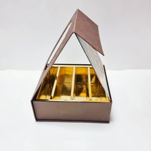 Caja de Papel de Lujo Diseñada con Acabado Refinado y Bordes Limpios que Brinda un Empaque Elegante para Productos de Alta Gama - Product Image 1