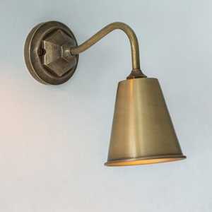 Lámpara de Pared de Alambre de Latón Antiguo METAL WAVE - Aspecto Moderno y Duradero, Fácil de Instalar y Mantener, para Iluminación Junto a la Cama - Product Image 6