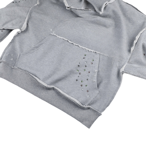 Sweat à capuche unisexe gris 2026, coupe oversize, à bords bruts et effet vieilli, orné de strass en cristal argenté, style streetwear urbain - Product Image 3