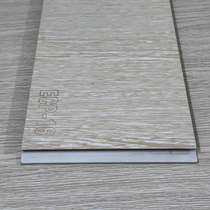 Commande en gros de panneaux muraux modernes à lattes plates, imperméables et ignifuges, avec finition bois à grain 3D pour projets résidentiels - Product Image 2