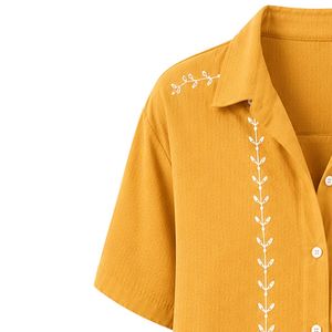 Camisa Corta Bordada Amarillo Mostaza para Mujer, Blusa Casual de Verano con Botones, Top de Moda con Logotipo Personalizado, Mezcla de Lino - Product Image 5