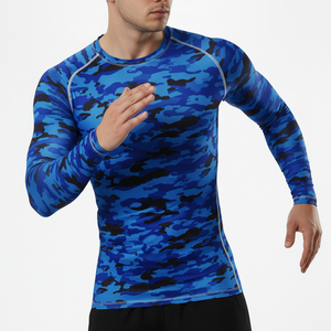 Último Diseño de Camiseta Deportiva Rash Guard para Hombre, Camiseta Rash Guard de Precio Económico y Alta Venta, Logotipo Personalizado, Hecho en Pakistán, Camiseta de Compresión - Product Image 4