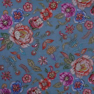 Superbe tissu en crêpe naturel bleu ardoise avec broderie florale et détails scintillants, idéal pour les mariages ethniques indiens ou les occasions spéciales - Product Image 6