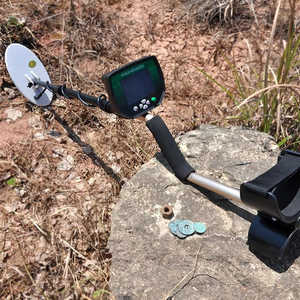 Detector de Metales Portátil Subterráneo para Inspección de Áreas de Búsqueda en el Suelo y Detección de Objetos Metálicos Enterrados - Product Image 3