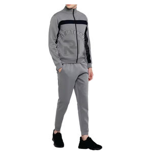 Chándal de Poliéster y Algodón para Uso Diario, Tejido Ligero, Diseño Cómodo, Ideal para Prácticas Deportivas y Uso Casual en la Calle - Product Image 4