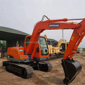 Excavadora de cadenas DOOSAN DX80 usada, 8 toneladas, hidráulica, 90% nueva, modelo 2023, alta potencia de excavación, motor, caja de cambios, bomba - Product Image 4