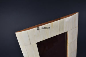 Marco de Fotos Creativo con Incrustaciones de Hueso, Hecho a Mano, Acabado Brillante, Regalo de Lujo por Tradebyd - Product Image 5