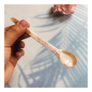 Cuchara de Concha Marina Ecológica Premium, Hecha a Mano, Vajilla de Concha Natural Desechable para Restaurantes, Hoteles y Servicios de Catering - Product Image 2