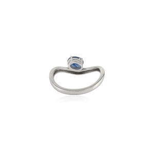 Anillo apilable de banda ondulada hecho a mano con zafiro azul de alta calidad para unisex, oro blanco K14, joyería para pedidos al por mayor. - Product Image 6