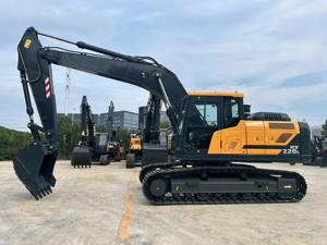 รถขุดไฮดรอลิกสำหรับงานหนัก HX220L สีเหลืองแบบตีนตะขาบ - Product Image 1